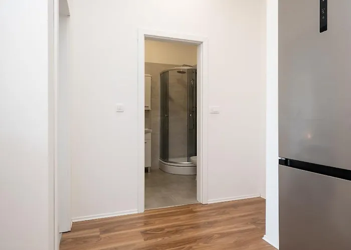 By The Sea - Diklo, - 20894 زادار