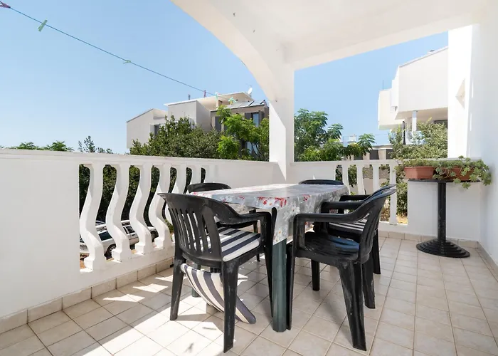 By The Sea - Diklo, - 20894