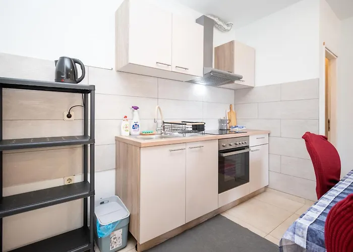 By The Sea - Diklo, - 20894 *