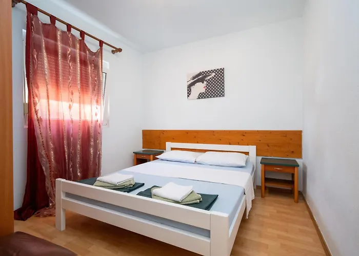 By The Sea - Diklo, - 20894 شقة