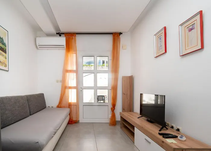 By The Sea - Diklo, - 20894 * زادار